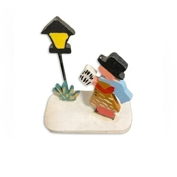 Christmas Village Accessory - Train Platform - wooden - Picture 1 of 4